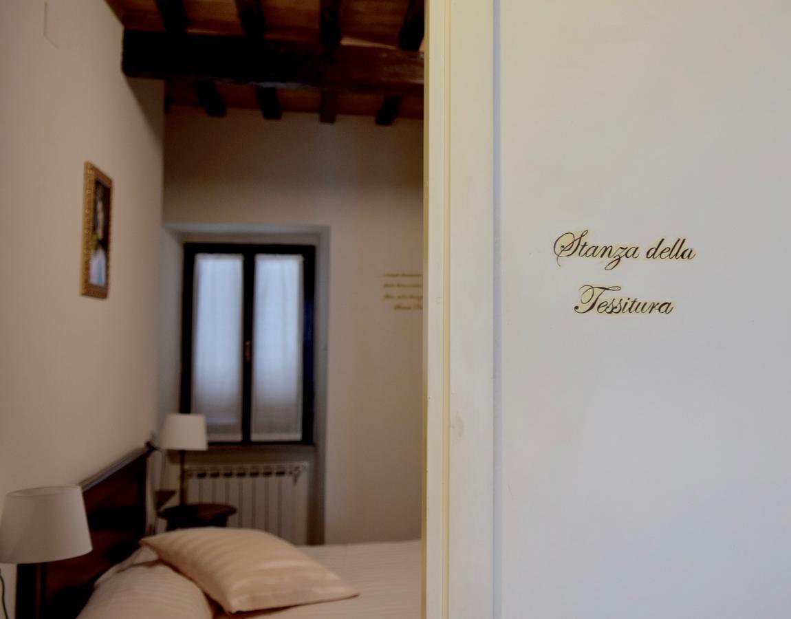 Bed and Breakfast Residenza Le Logge Gubbio Exteriér fotografie
