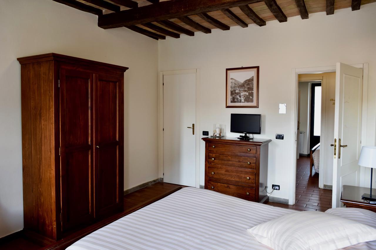Bed and Breakfast Residenza Le Logge Gubbio Exteriér fotografie